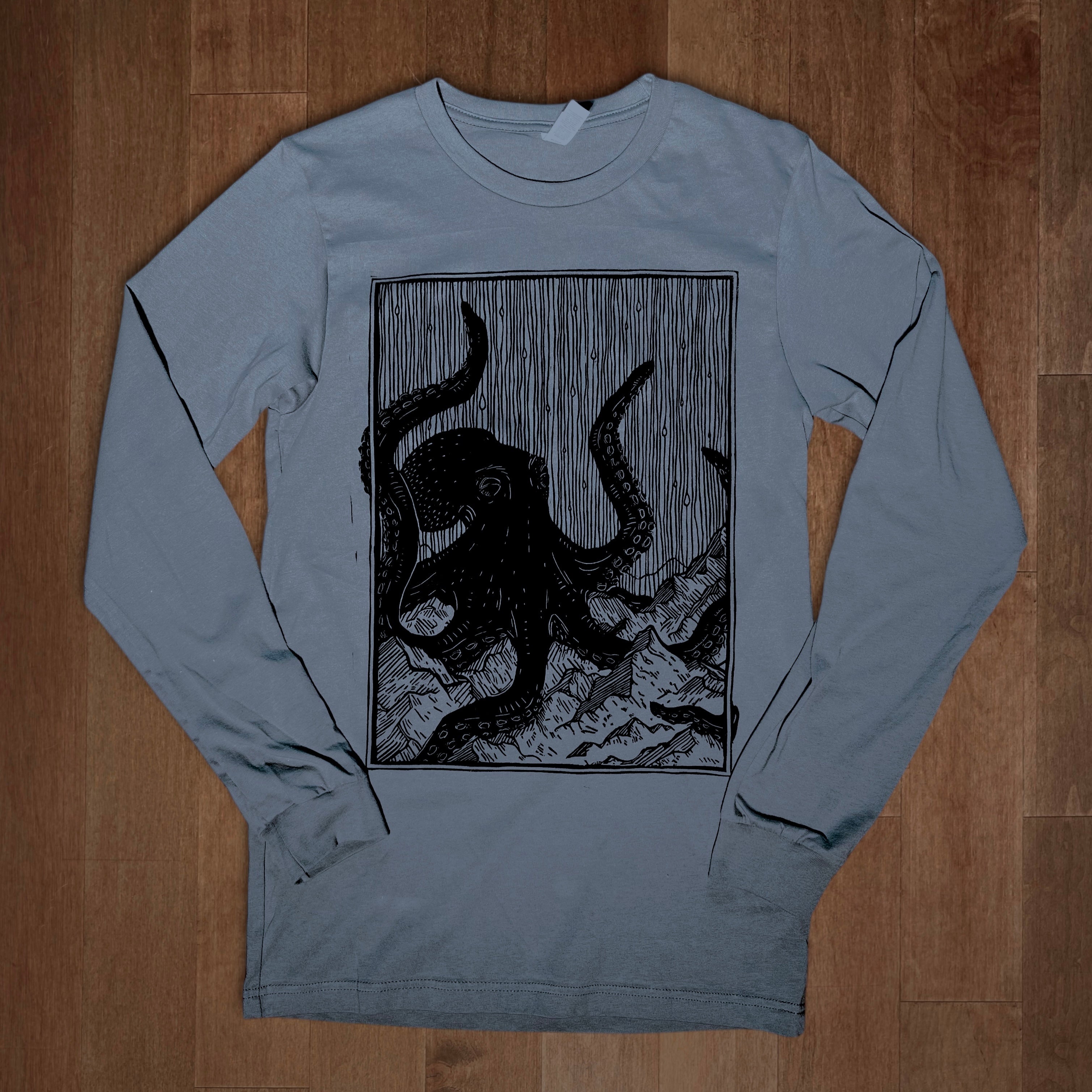 Mount Octopus Long-Sleeve